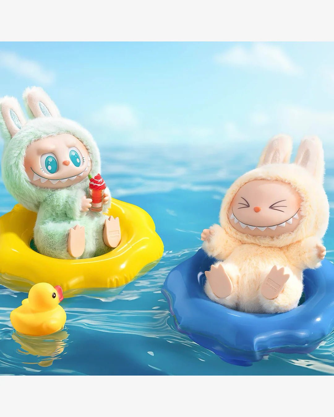 Labubu Have a seat– Figurine Surprise Box (1 bucată) - | VrajaDulce